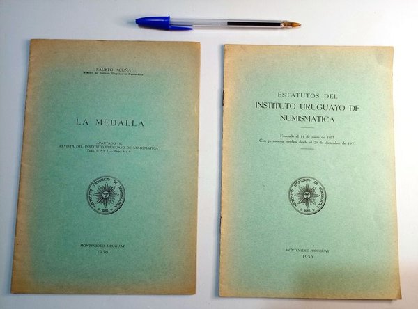 Publicaciones del Instituto Uruguayo de Numismática: La Medalla y Estatutos (1956) - imagen 1