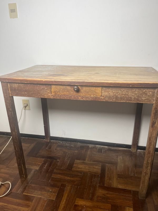Mesa de cocina en madera - imagen 2