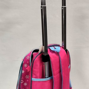Mochila Carro Infantil con Cartuchera Diseño Sirena 3D Nueva - imagen 3