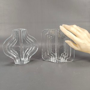 Dos Adornos de Vidrio Grueso con Diseños Distintos - imagen 3