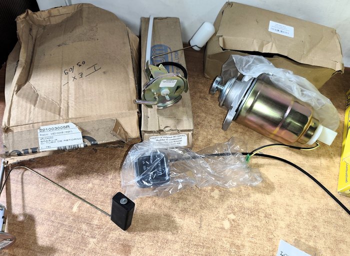 Item 16784 - Image 2