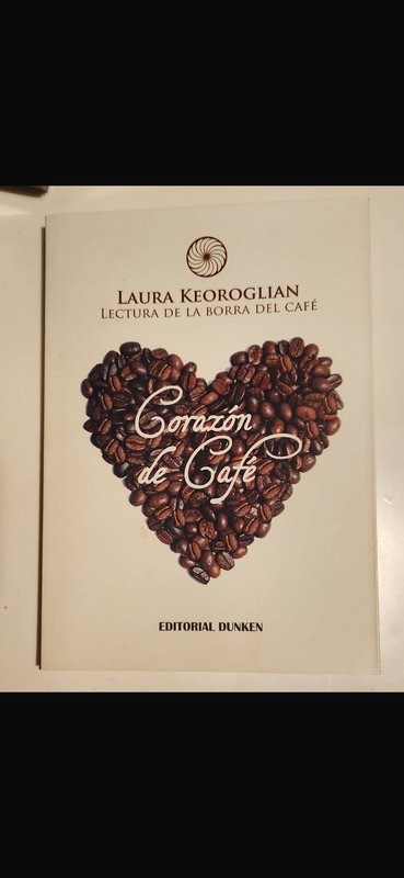 Lote anterior: Libro con diseño de café