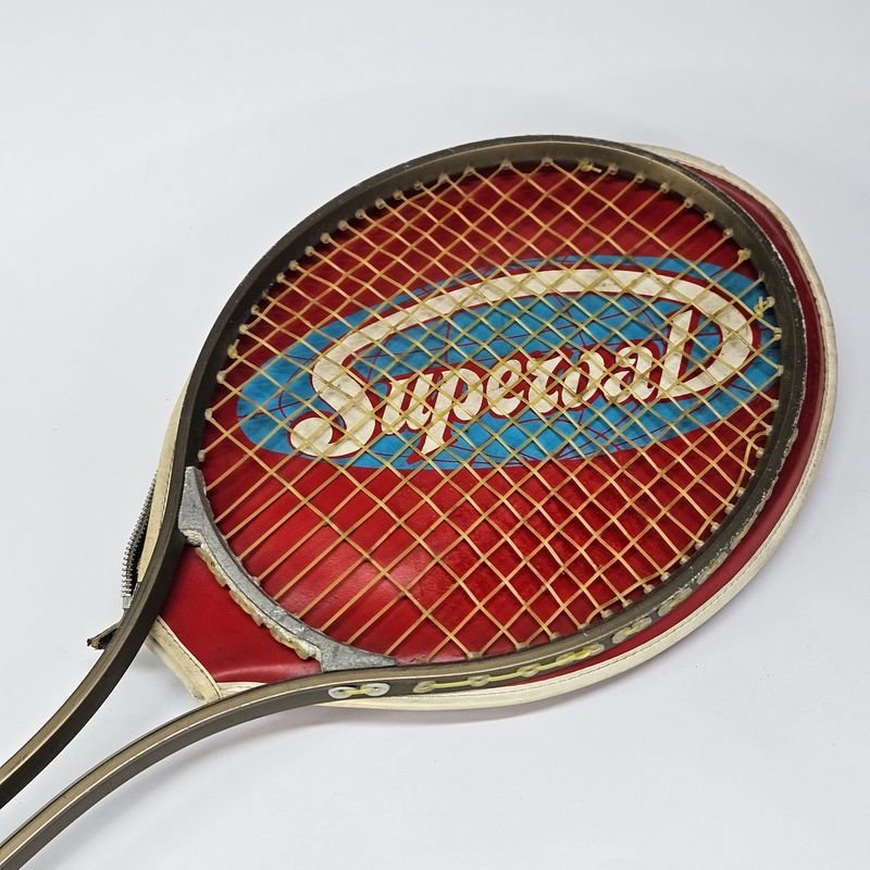 Raqueta de Tenis con Estuche y Compartimiento - imagen 4
