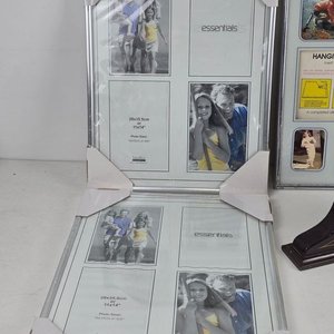 Lote de Portarretratos Decorativos y Reloj Clásico de Mesa - imagen 4