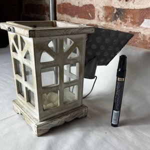 Velador Decorativo Estilo Casa Madera y Metal - imagen 6
