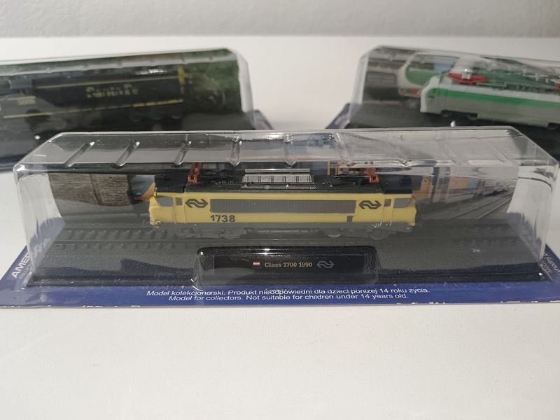 Item 895408 - Image 1