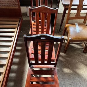 3 Sillas de Madera Estilo Rústico - imagen 1