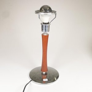 Lote siguiente: Lámpara de Diseño Italiana Artemide Arcadia Madera y Metal