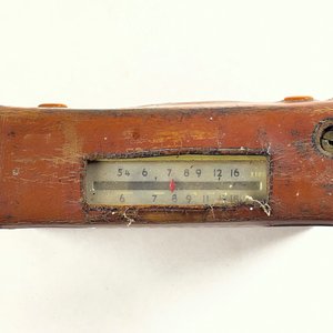 Radio Transistor Hitachi WH 822H Vintage con Estuche de Cuero - imagen 3