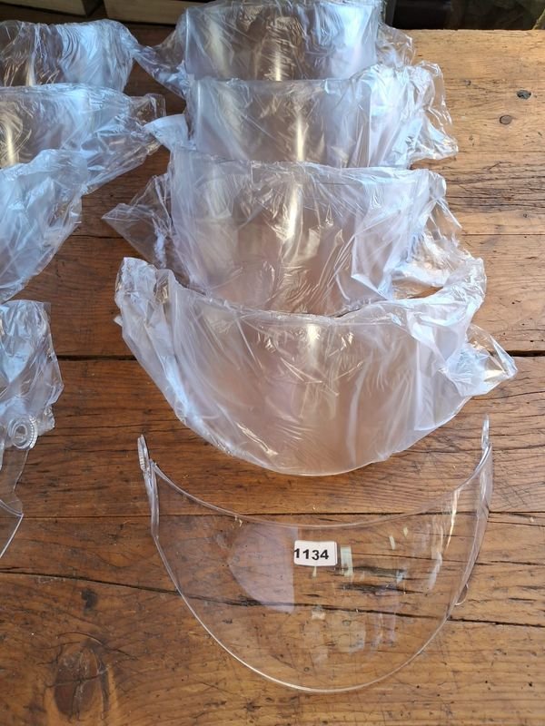 Lotes de viseras de casco de moto acrílicas transparentes - imagen 5