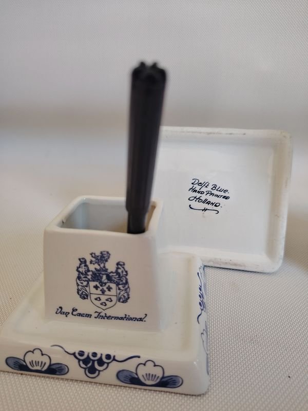Dos piezas de porcelana pintadas a mano Holanda con azul oxido de cobalto - imagen 3