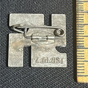 Insignia NSDAP Tercer Reich Esvástica Casco Alemán "Wir Wollen Frei Werfen" - imagen 2