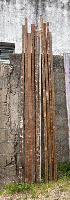 10 Caños Cuadrados de Metal para Construcción