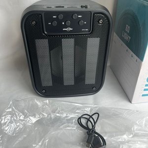 Parlante Bluetooth "EQ Light" con Radio y Luces LED - imagen 5
