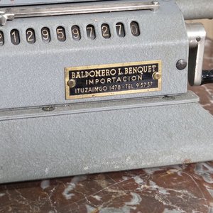 Calculadora Mecánica Antigua Odhner de Escritorio a Manivela - imagen 3