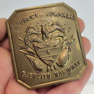 Hebilla de Cinturón Militar Ejército de Colombia Bronce Década 1950 - imagen 1