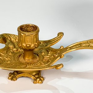 Palmatoria de Metal Dorado Estilo Águila y Tarro con Monedas de Sudamérica - imagen 2