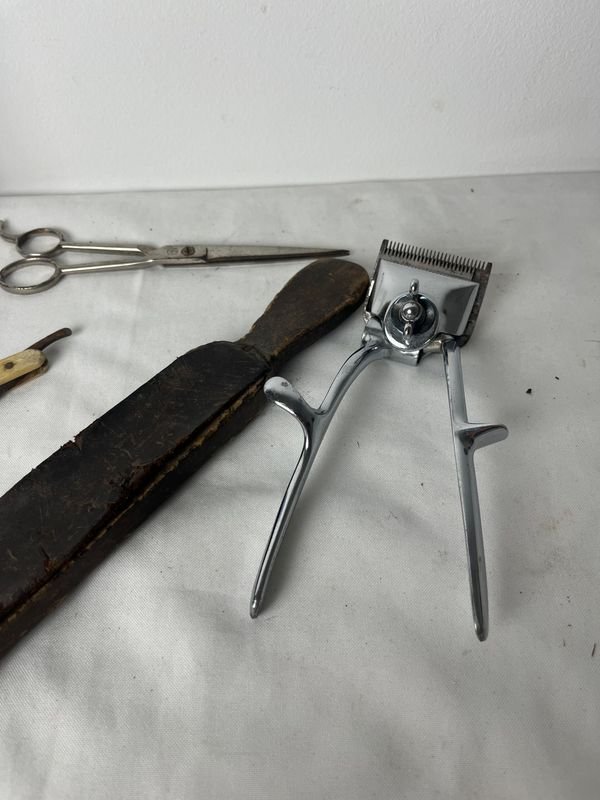 Kit de barbería vintage con herramientas de corte y cuidado - imagen 2