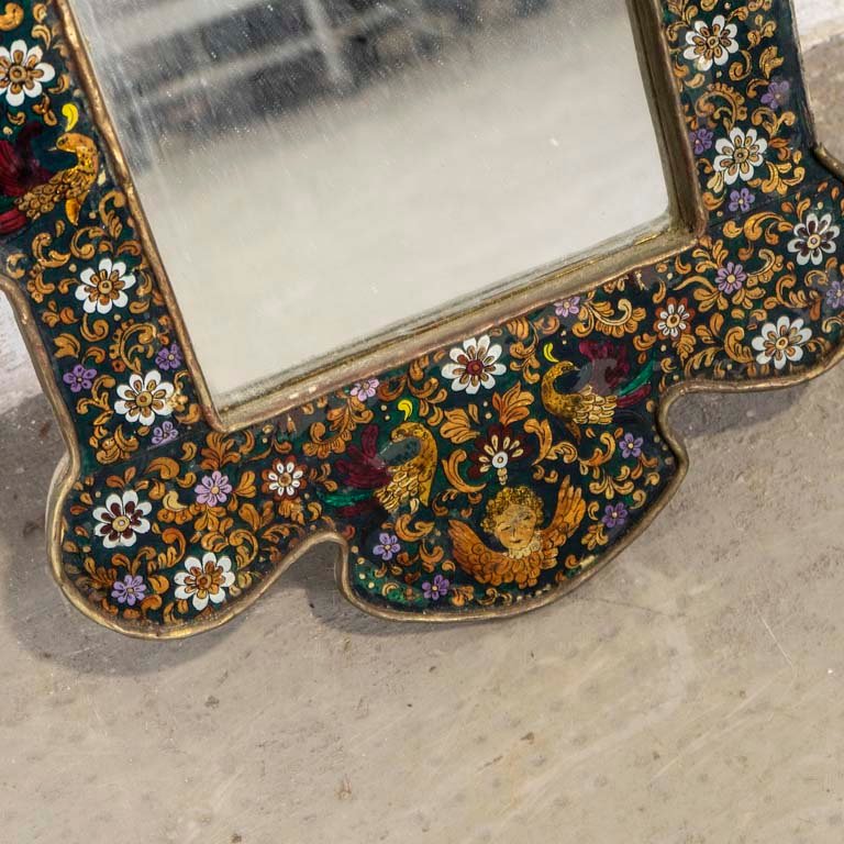 Espejo con marco de vidrio decorado a mano, con motivos florales e imágenes de querubines - imagen 3
