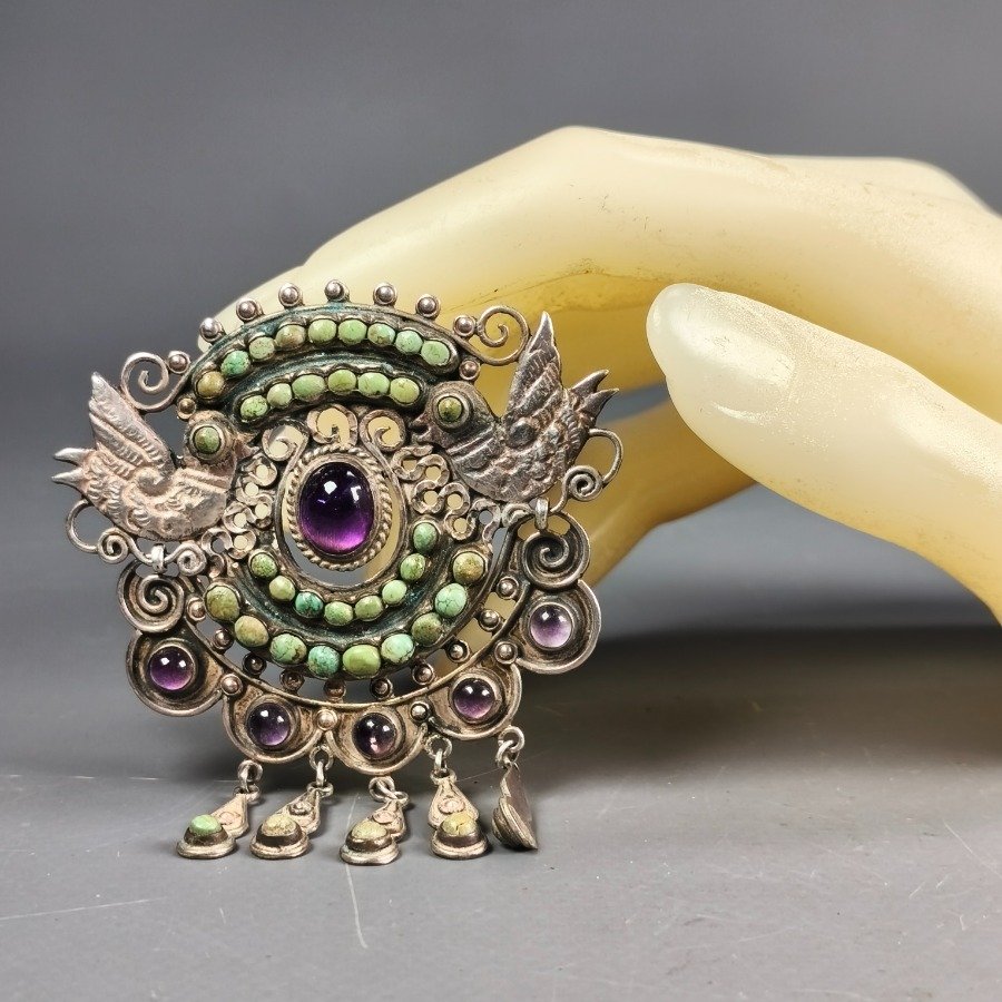 Item 16408 - Image 5