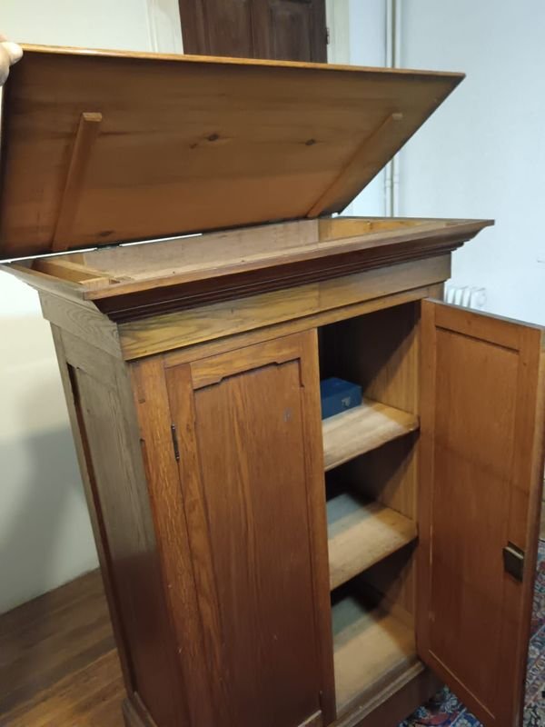 Mueble en roble con estantes de excelente calidad - imagen 4