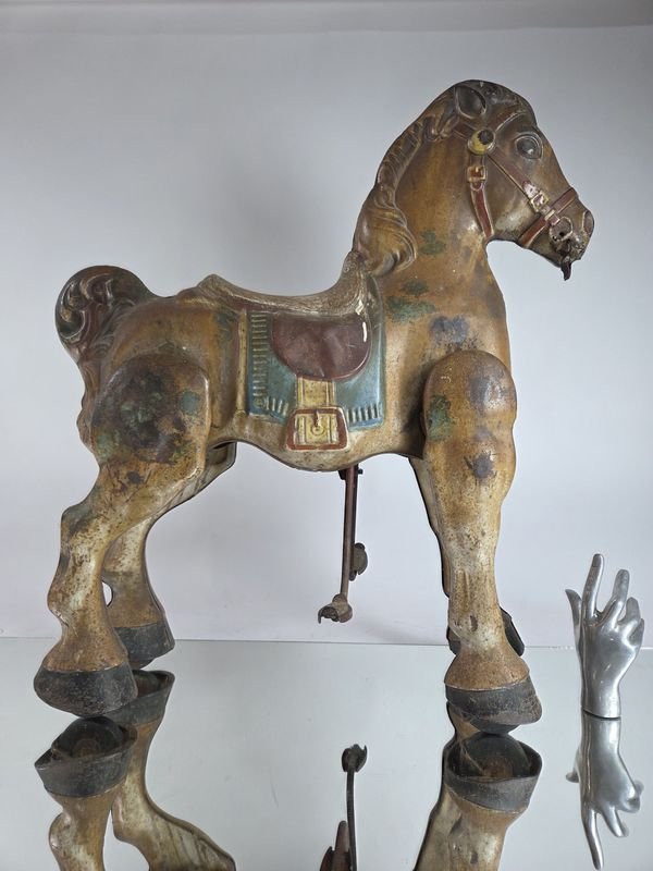 Item 830063 - Image 1