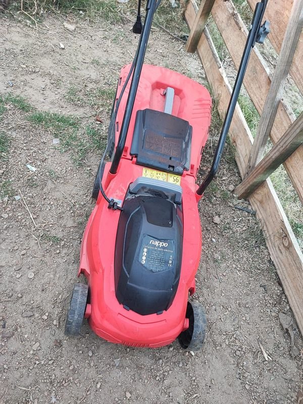 Item 882479 - Image 1