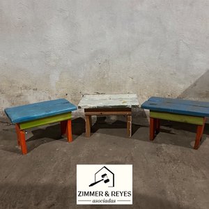 Tres Banquitos de Madera Pintados - imagen 3