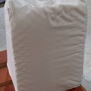 Almohada Ortopédica Triangular Beige - imagen 2