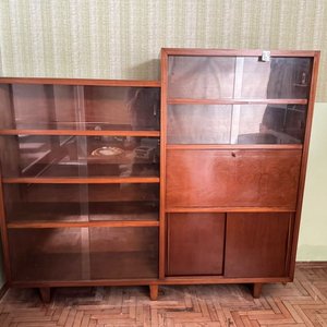 Aparador de Madera con Cristalero y Puertas Correderas - imagen 4