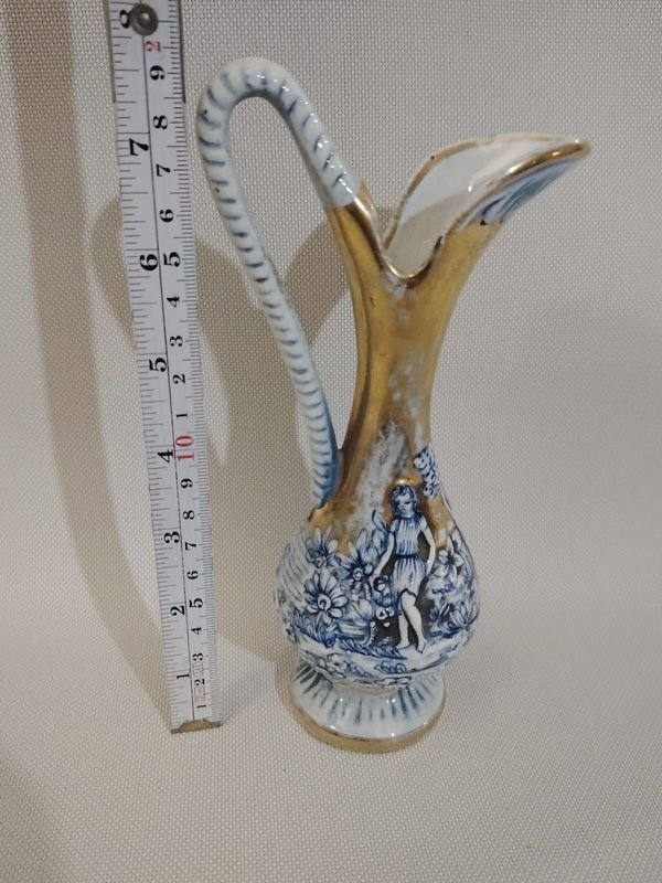 Antigua jarra o florero Italiano Capodimonte, sellado y numerado - imagen 4