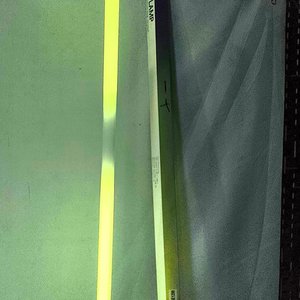 Barra de Luces LED RGB con Trípode, 112cm, Nueva en Caja - imagen 3