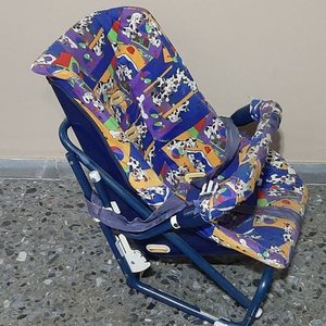 Cochecito de Bebé Azul con Estampado de Dálmatas y Silla para Auto a Juego - imagen 3