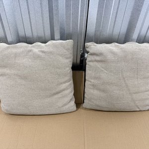 Dos Almohadones Mannes Naturales Texturizados 42x42cm - imagen 4