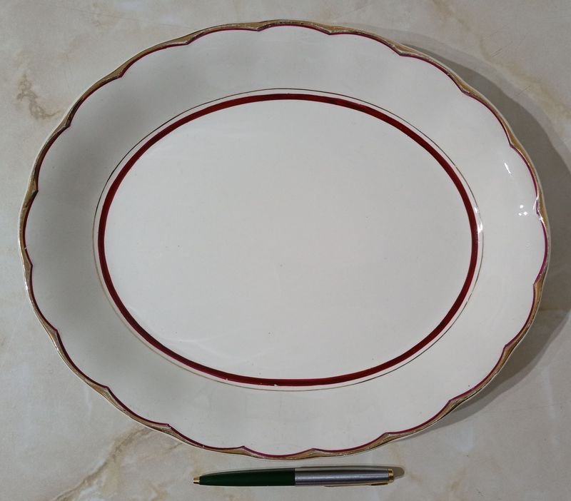 Lote anterior: Fuente de Porcelana INGLESA CREAMPETAL GRINDLEY - Guarda morada y dorada