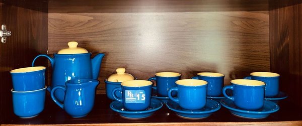 Juego de Té de Cerámica Azul y Amarillo - imagen 1