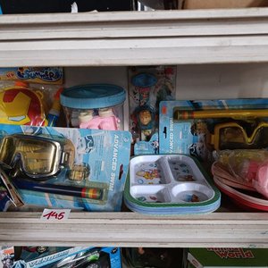 Lote siguiente: Lote de Juguetes: Snorkel, Bandejas y Accesorios