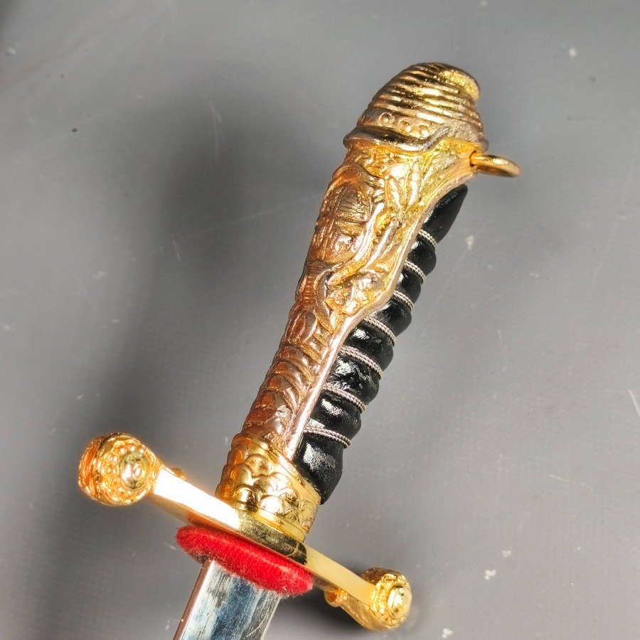 Item 15209 - Image 6