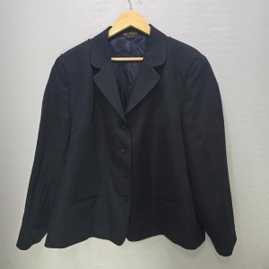 Lote anterior: Saco de Uniforme Talle 22 P con Hombreras para Insignia
