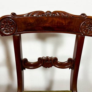 Par de Sillas Estilo Regency en Caoba con Tapizado Verde - imagen 2