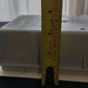 Lote de Cajas de Embutir, Tomas Corrientes, Tapas y Fichas Eléctricas - imagen 4