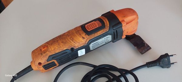 Amoladora eléctrica en buen estado - imagen 3