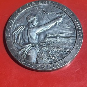 Medalla Congreso Panamericano de Ferrocarriles Montevideo 1946 - imagen 1