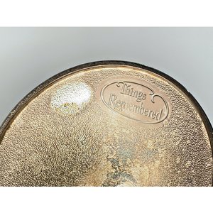 Par de Copas de Metal Plateado con Monogramas en Estuche Original - imagen 5