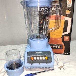 Lote siguiente: Licuadora RAF Dos en Uno con Vaso Picador Celeste Nueva en Caja