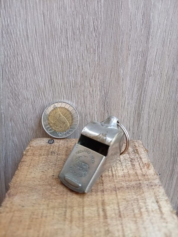 Silbato de Bronce Niquelado Winner Industria Argentina