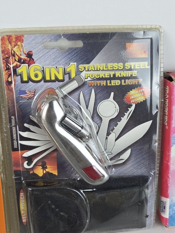 Gran lote de accesorios para camping y herramientas - imagen 8