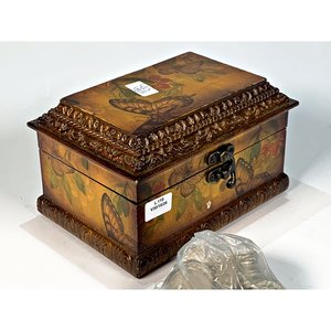 Cofre de Madera Decorado con Mariposas y Flores + Lote de Monedas Uruguayas de 10 Pesos - imagen 5