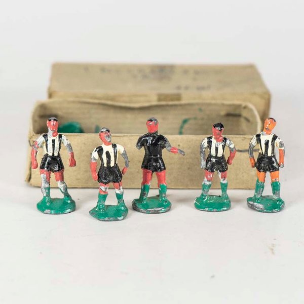 Figuras de plomo de fútbol de la década de 1900