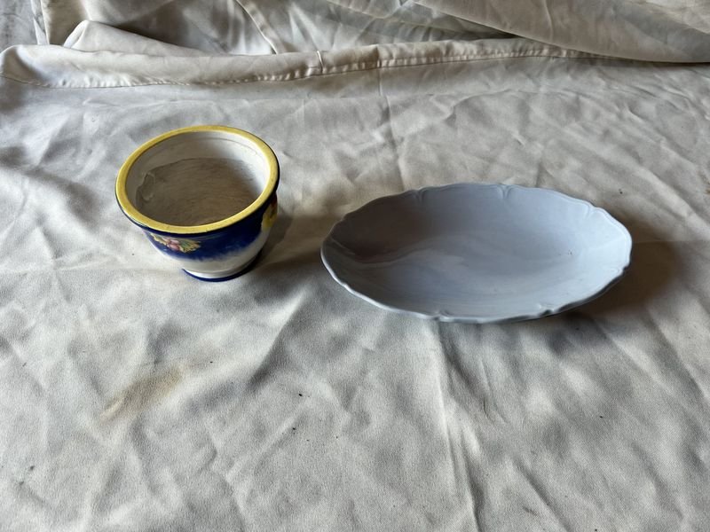 Lote anterior: Despojador inglés y maceta pintada a mano: arte manual